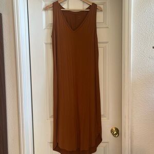 Burnt orange/ brown dress. Great condition. No tears, holes or stains.